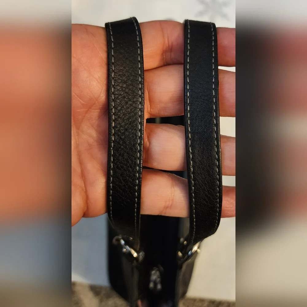Coach Black Leather Pleated Shoulder Bag. F13759 - Picture 10 of 16